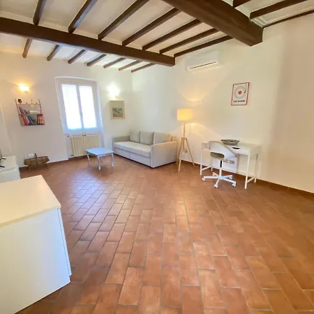 Bnbetter - Teddy, Near The Train Station To Florence