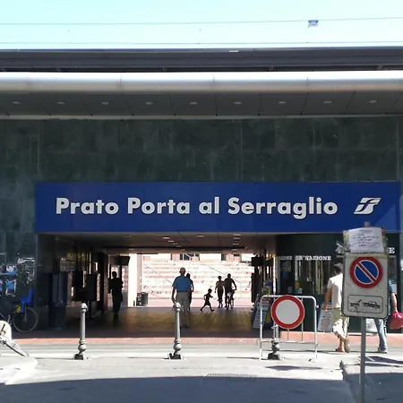 アパート Bnbetter - Teddy, Near The Train Station To Florence *